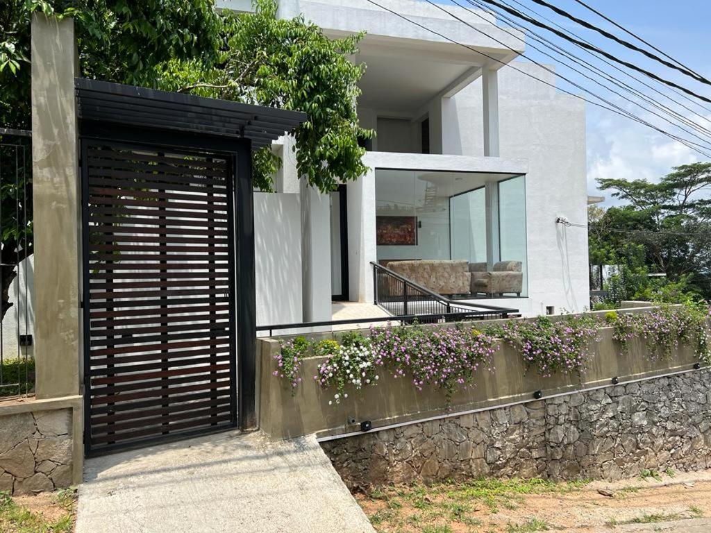 Hotel Kandyan View "Free Pickup From Kandy City" Exterior foto