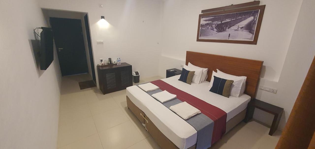 Hotel Kandyan View "Free Pickup From Kandy City" Exterior foto