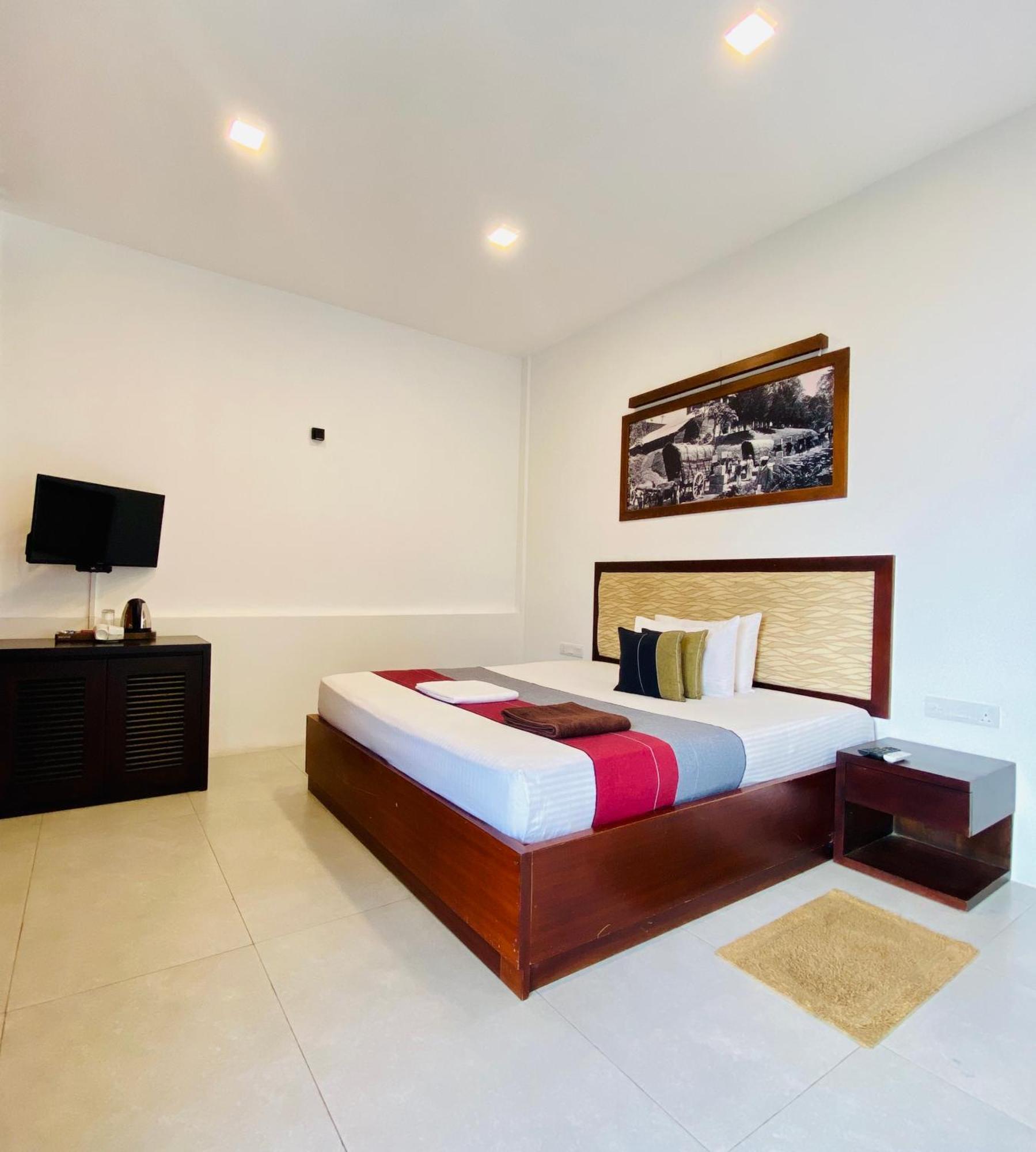 Hotel Kandyan View "Free Pickup From Kandy City" Exterior foto